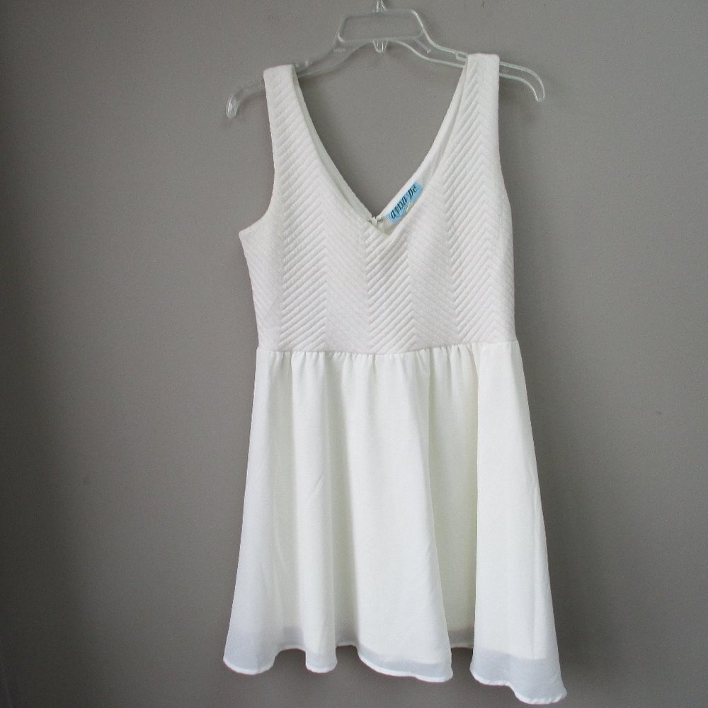 Womens Aina Be White Dress Tank Size Large Babydoll